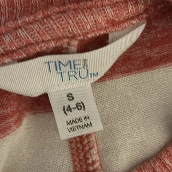 Time & Tru Hacci Knit Pullover Oversized Small - Picture 12 of 14